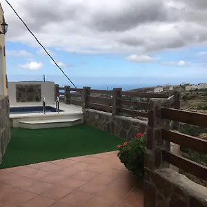 https://casa-la-lomada.in-canary-islands.com