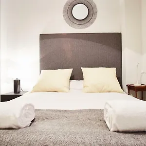 Arenal Carreteria Deluxe By Valcambre Sevilla